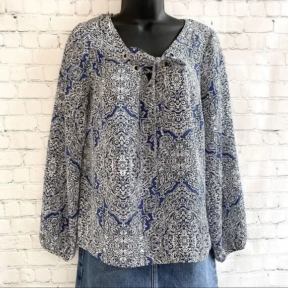 laundry by shelli segal blue white paisley top size XS - Picture 1 of 10